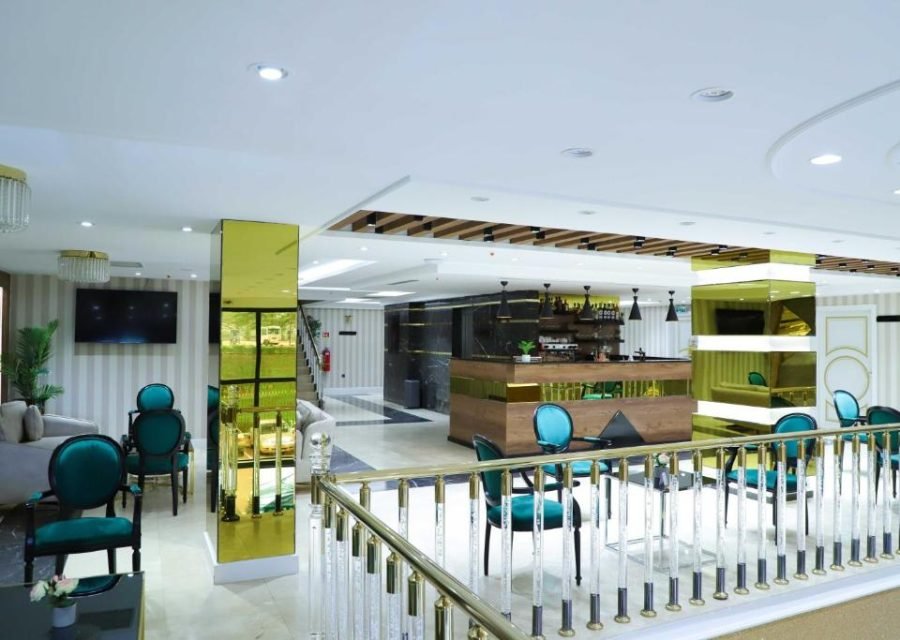 Bar-lounge en mezzanine